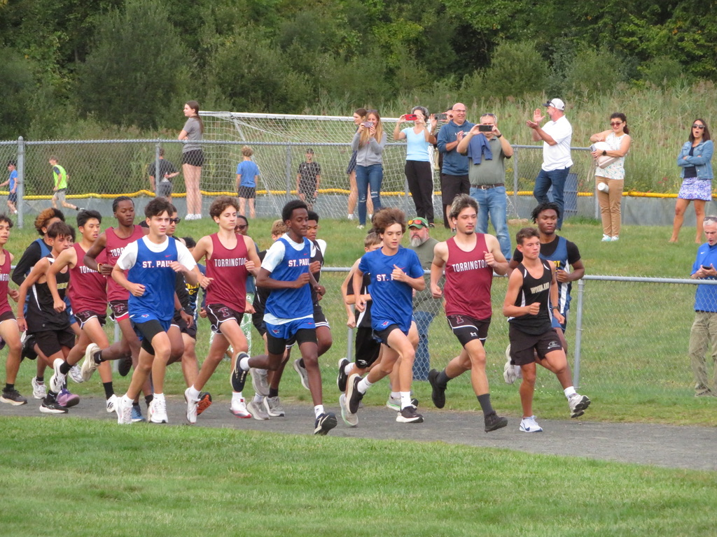 Small Team, Big Strides: How a Cross Country Team Becomes a Family