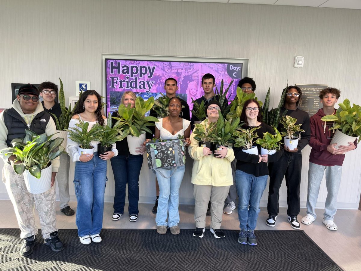 "Plant Grant" allows Mrs. McGillicuddy's  UCONN ECE ERTH1501 class to deliver living plants to receipients at THS.
