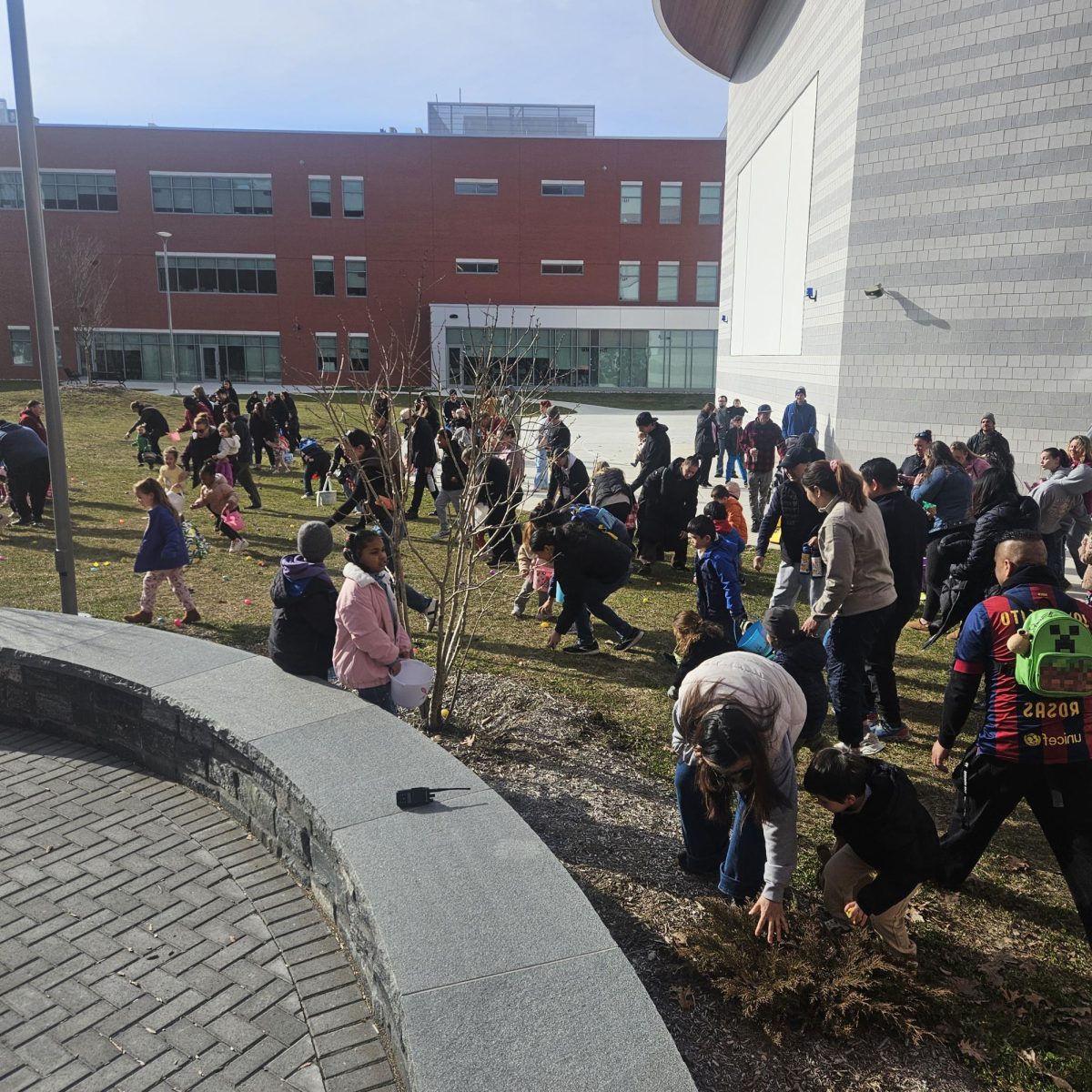 Ages 8-10 egg hunt in full swing!