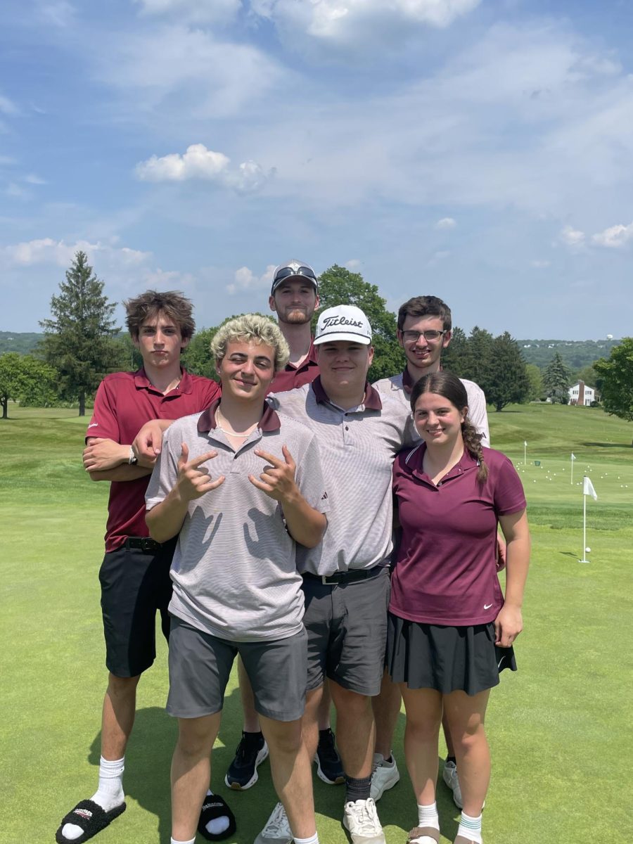 The '24-'25 THS Golf Team 